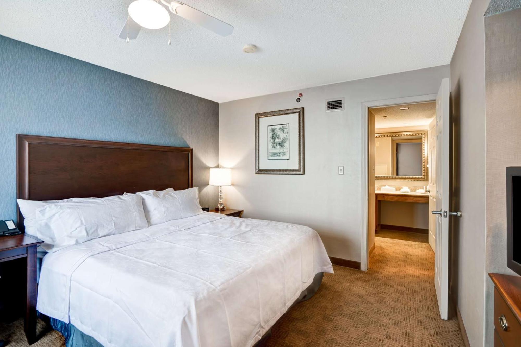 Homewood Suites By Hilton Windsor Locks Hartford Exteriör bild