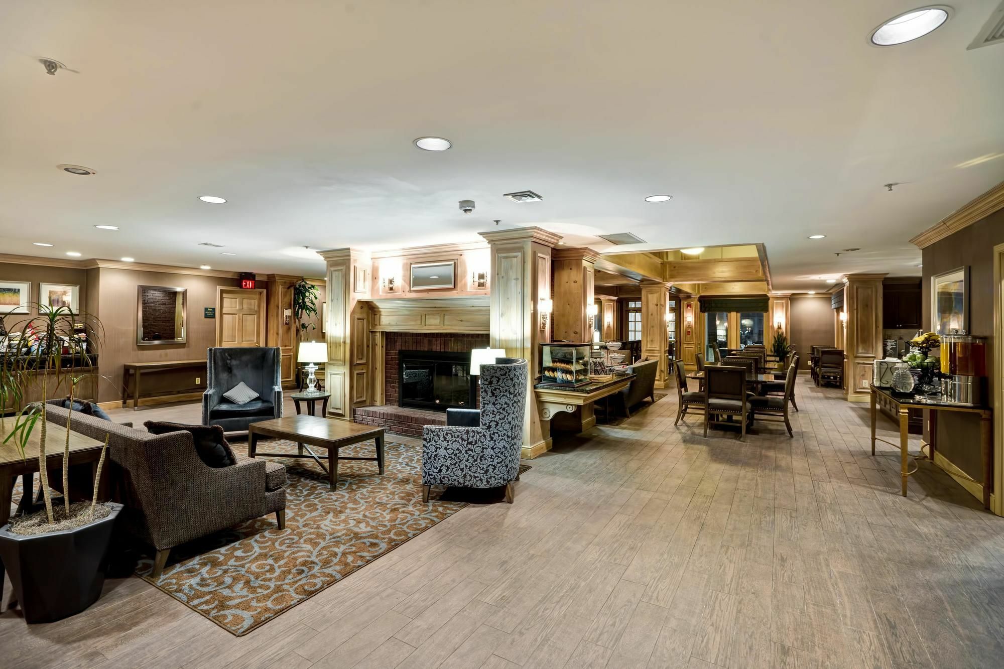 Homewood Suites By Hilton Windsor Locks Hartford Exteriör bild